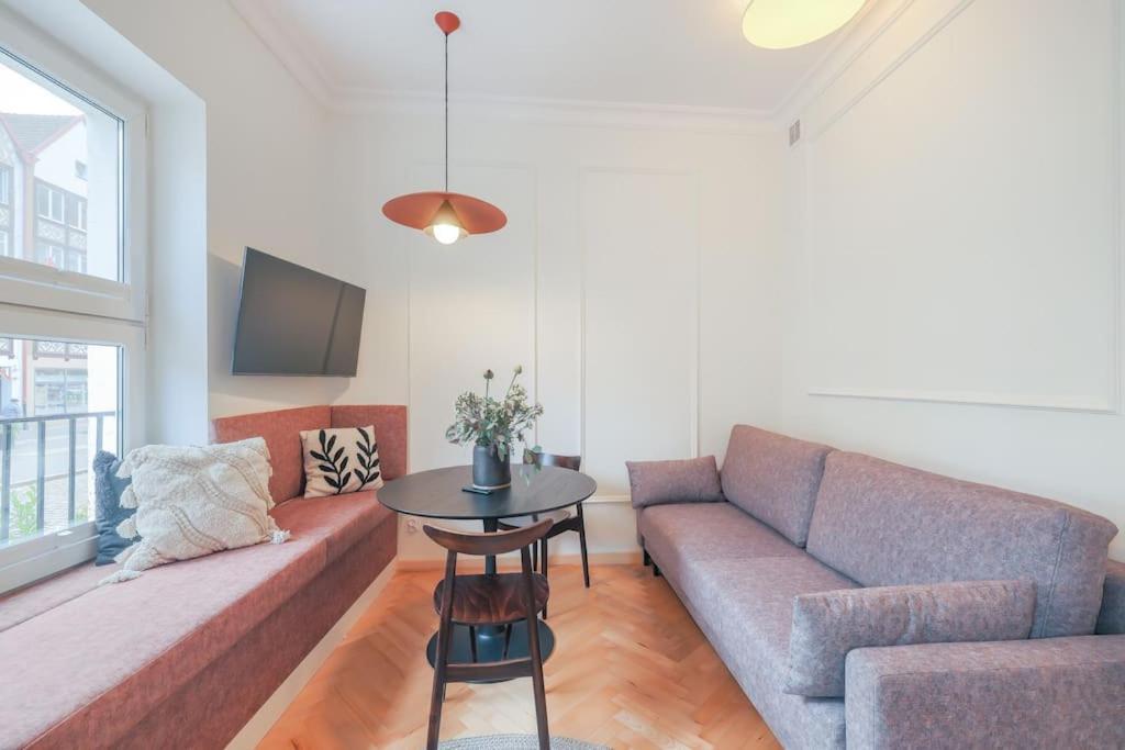 Modern Apartment In City Centre 格但斯克 外观 照片